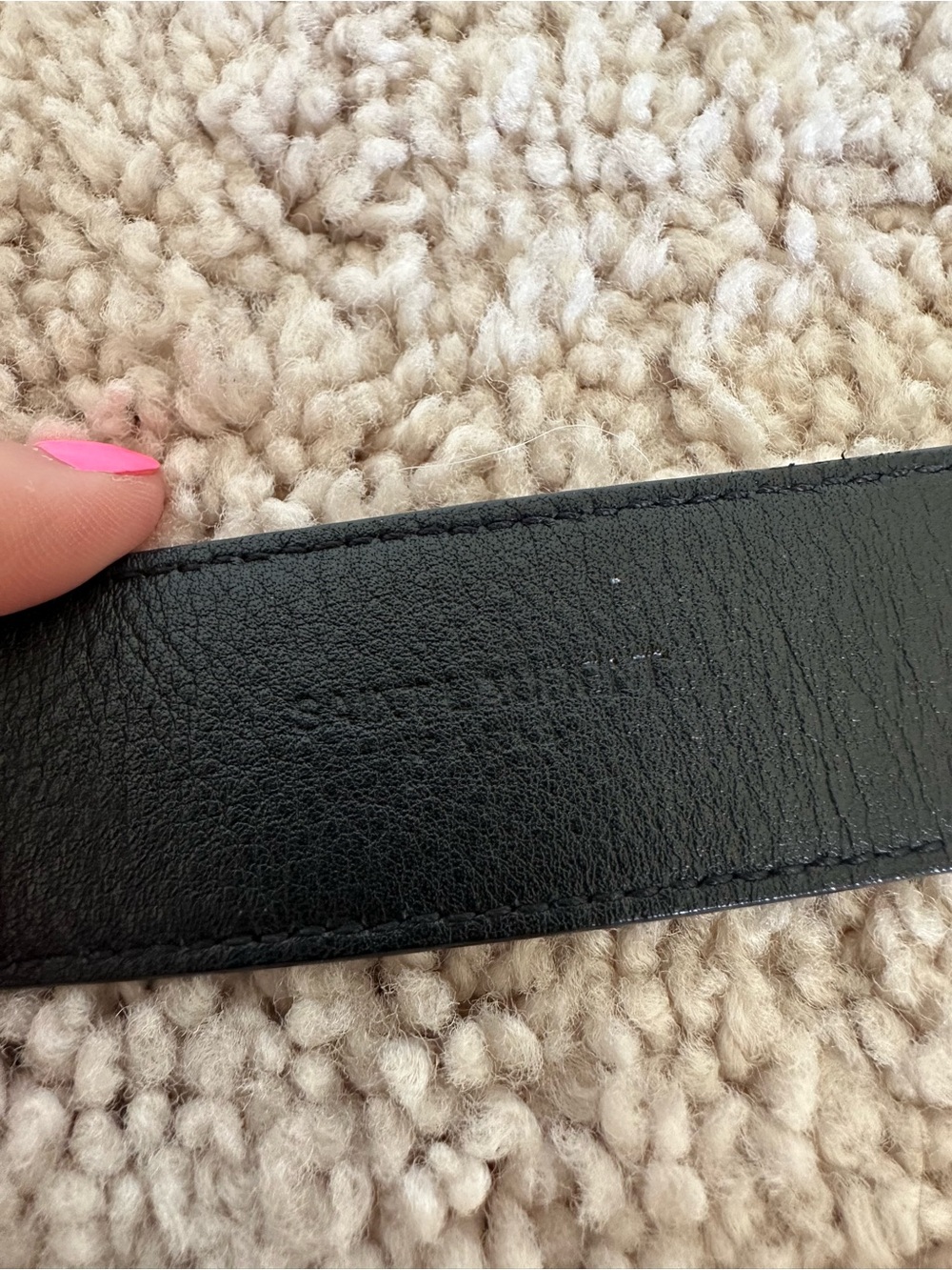 Saint Laurent Black Leather Belt with Gold YSL Logo - Picture 4 of 6